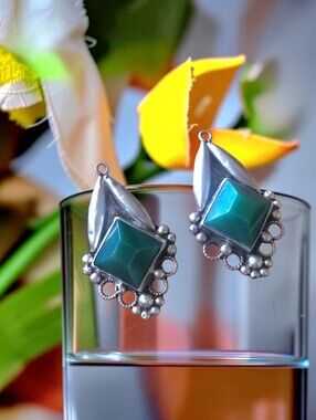 Vintage Silver fx Chrysoprase Green Shield Earring Components